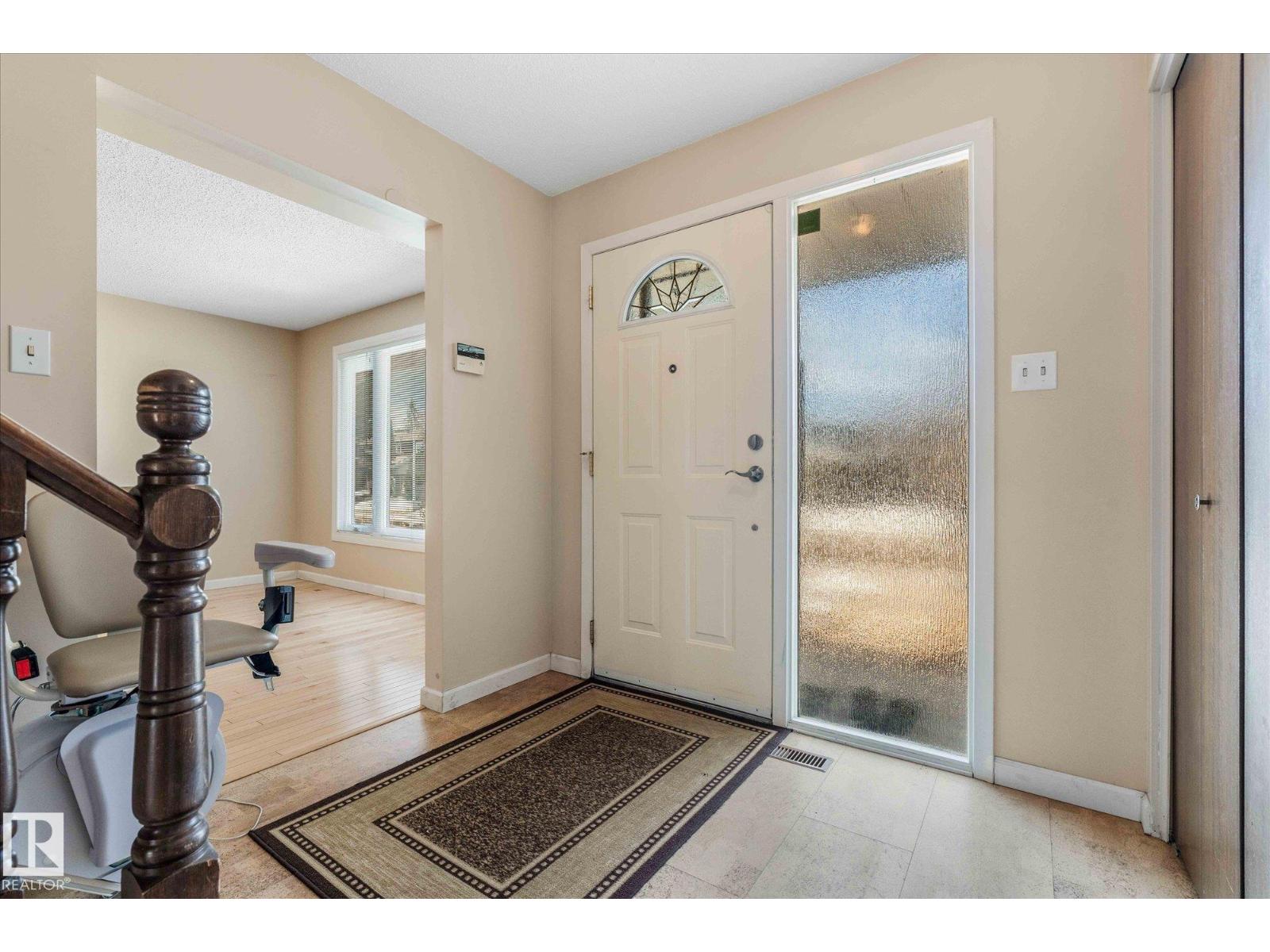 Additional image 5 of 2431 117 Street NW, Edmonton, AB, T6J3R4