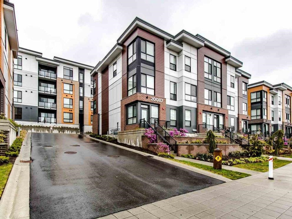 B203-20087 68 Avenue, Langley, BC, V2Y 0Y3