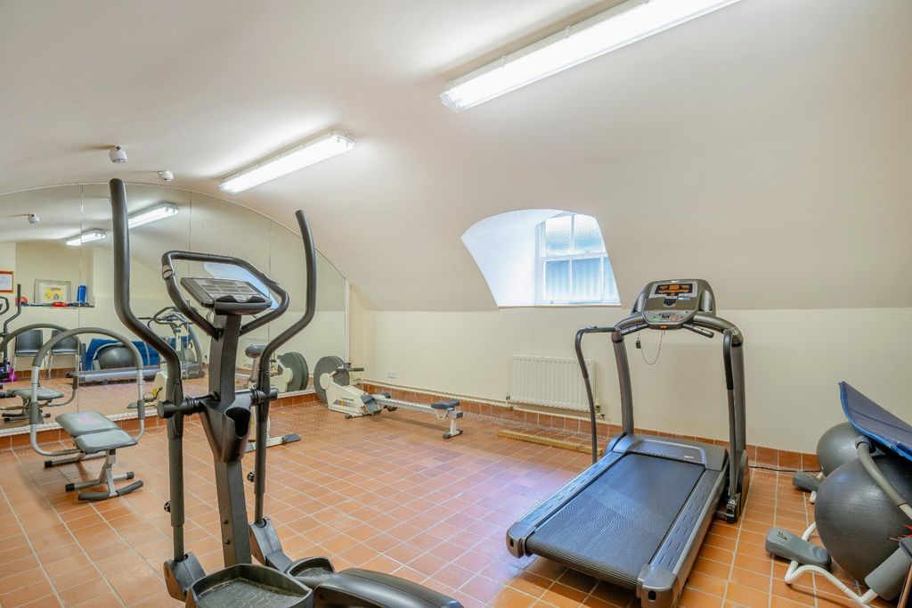 Additional image 16 of 3 bed flat for sale1761 Building, City Walls Road, Chester CH1