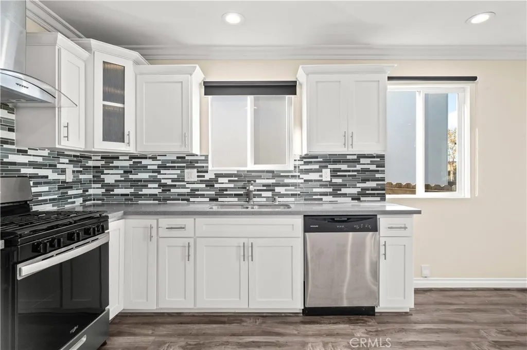 Additional image 16 of 4816 Saturn Street, Los Angeles, CA 90019