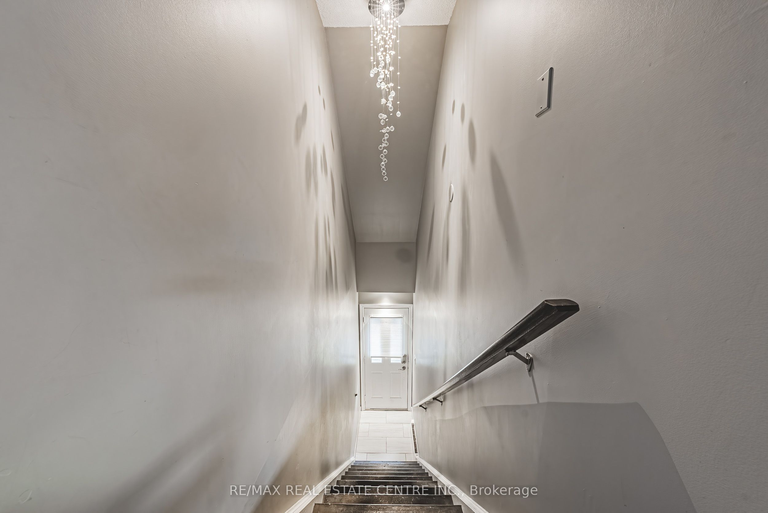 Additional image 4 of 3-266 Limeridge Road E, Hamilton, ON, L9A 2S7