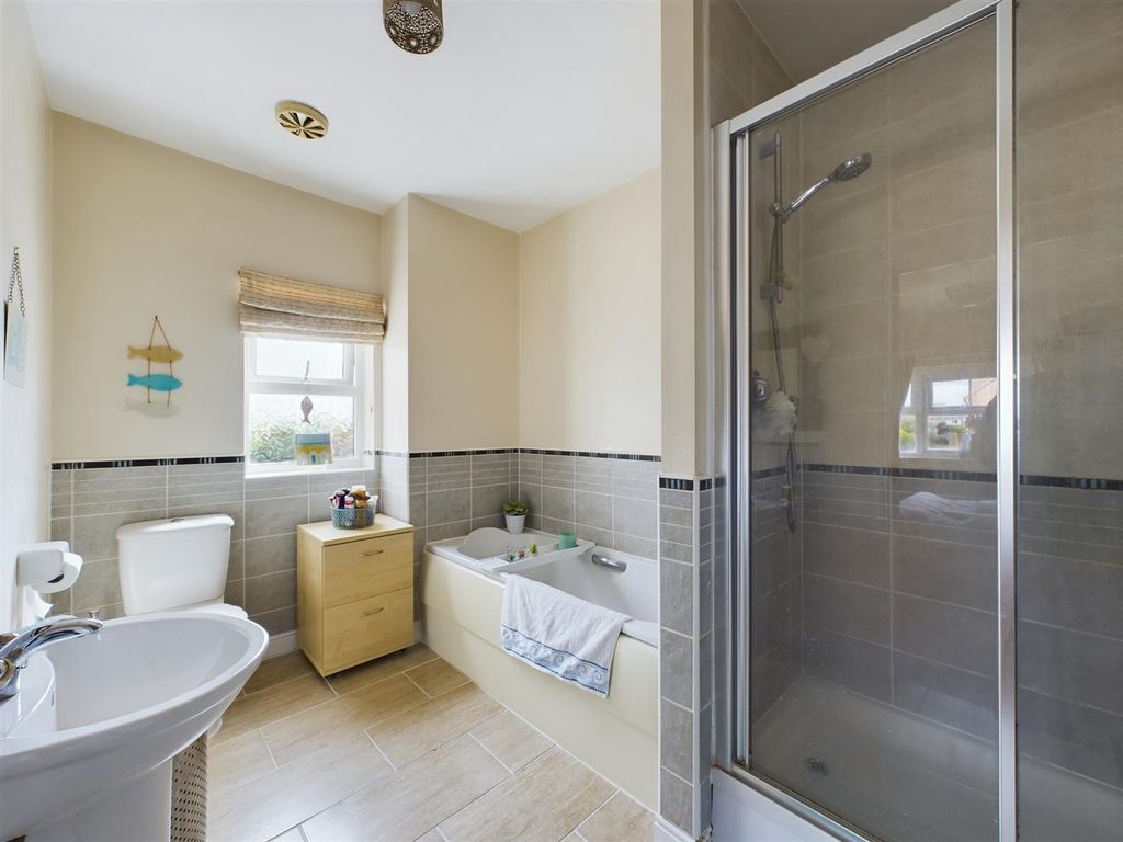 Additional image 16 of 5 bed detached house for saleSanderling Way, Porthcawl CF36