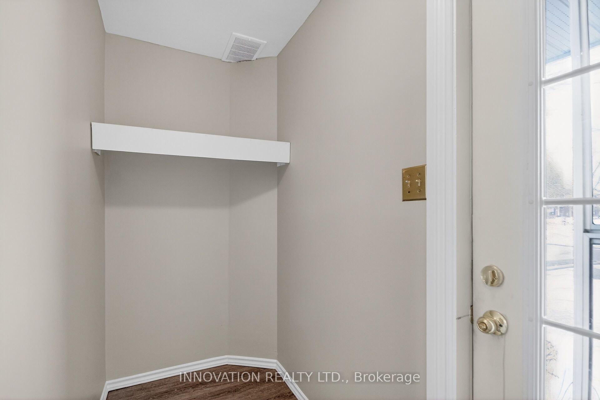 Additional image 5 of 5-2336 Orient Park Drive E, Ottawa, ON, K1B 4N5