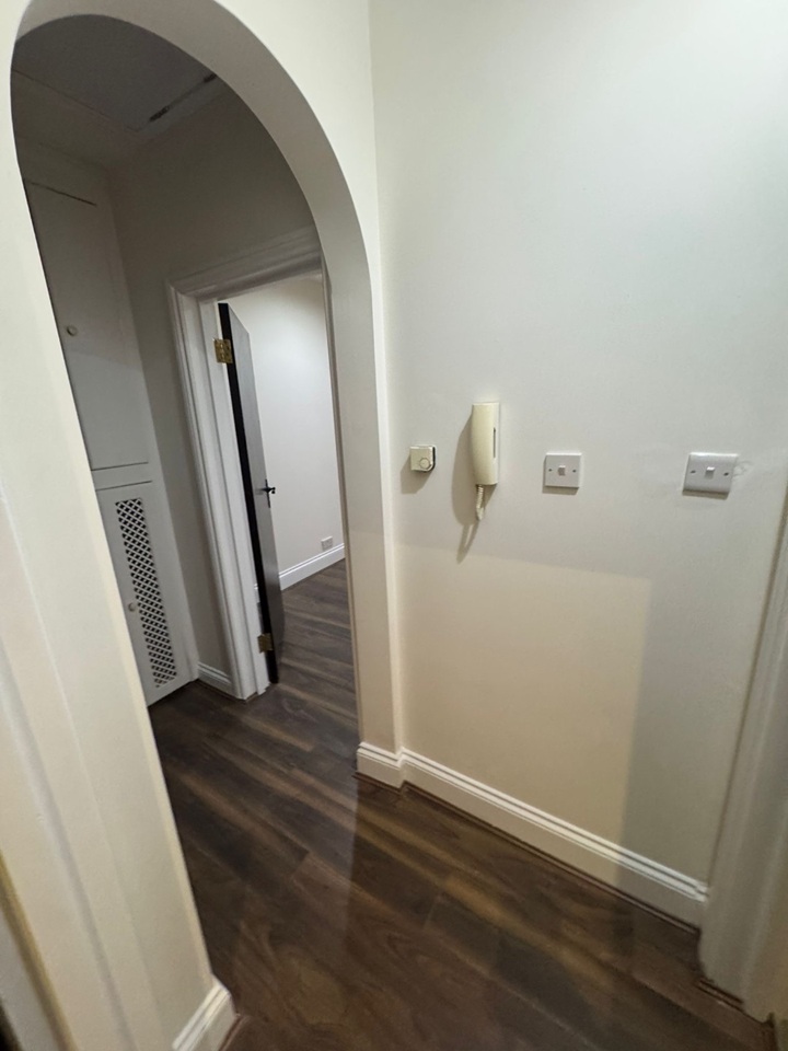 Additional image 7 of 1 Bed Flat, Highbury, N5, N1 7GU