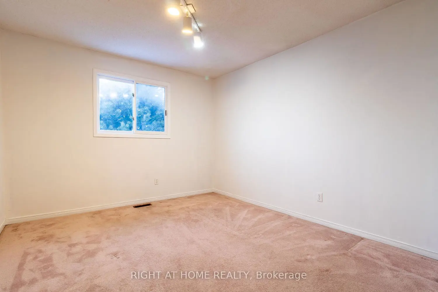 Additional image 12 of 1686 Major Oaks Road