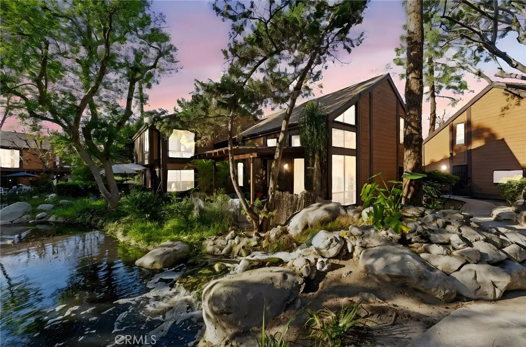 10614 Shoreline Dr, Norwalk, CA 90650