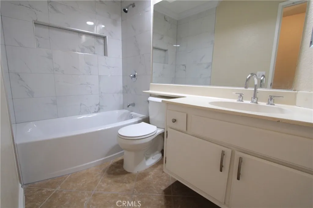 1701 Independence Avenue, Redlands, CA 92374