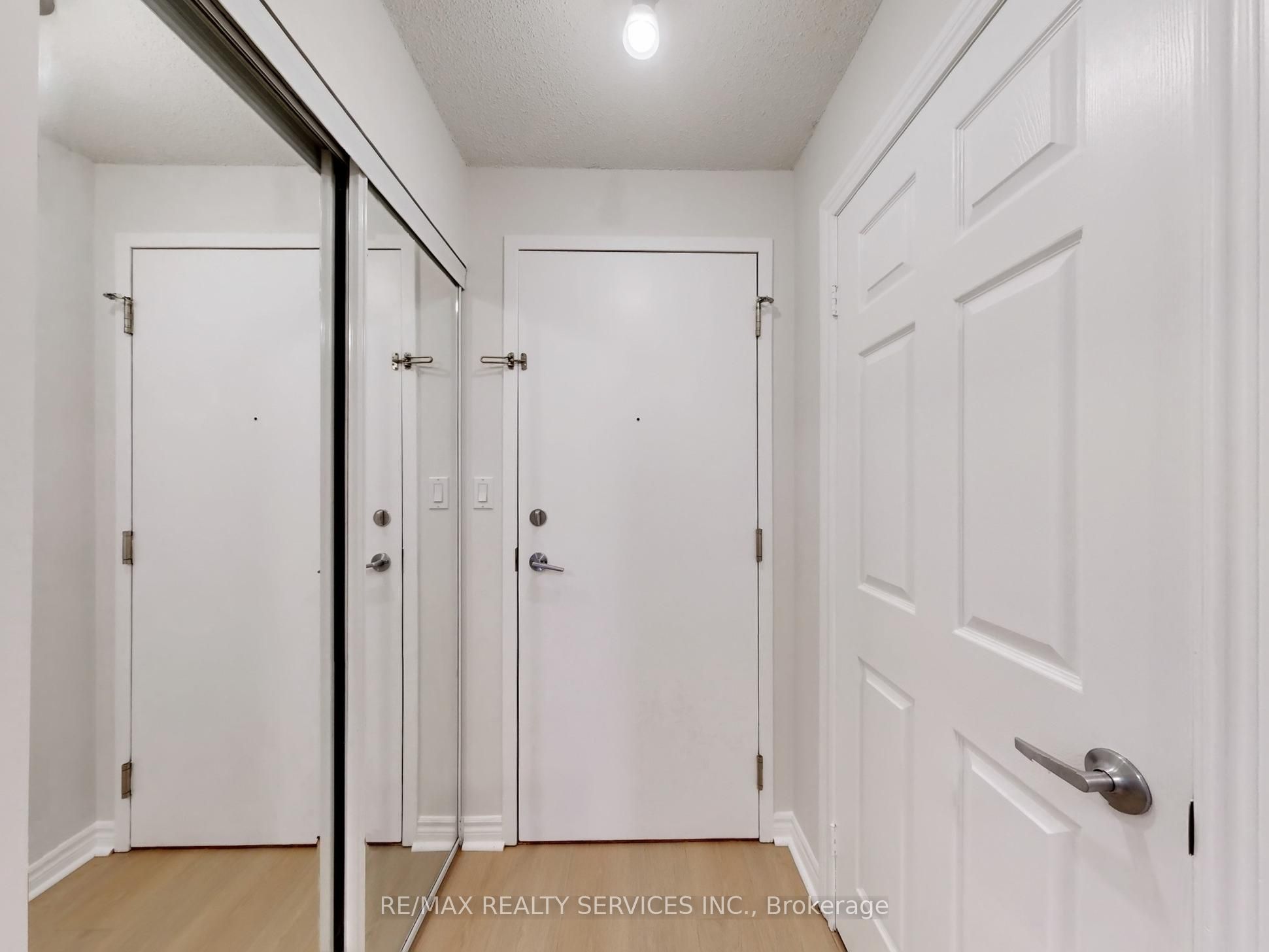 Additional image 5 of 504-3880 Duke Of York Boulevard, Mississauga, ON, L5B 4M7