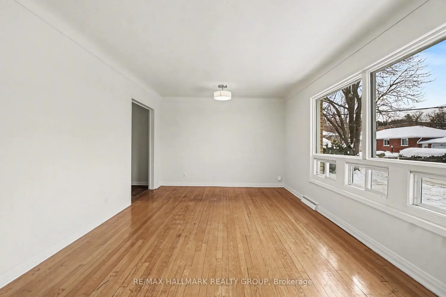 Additional image 5 of 981 Larkin Street