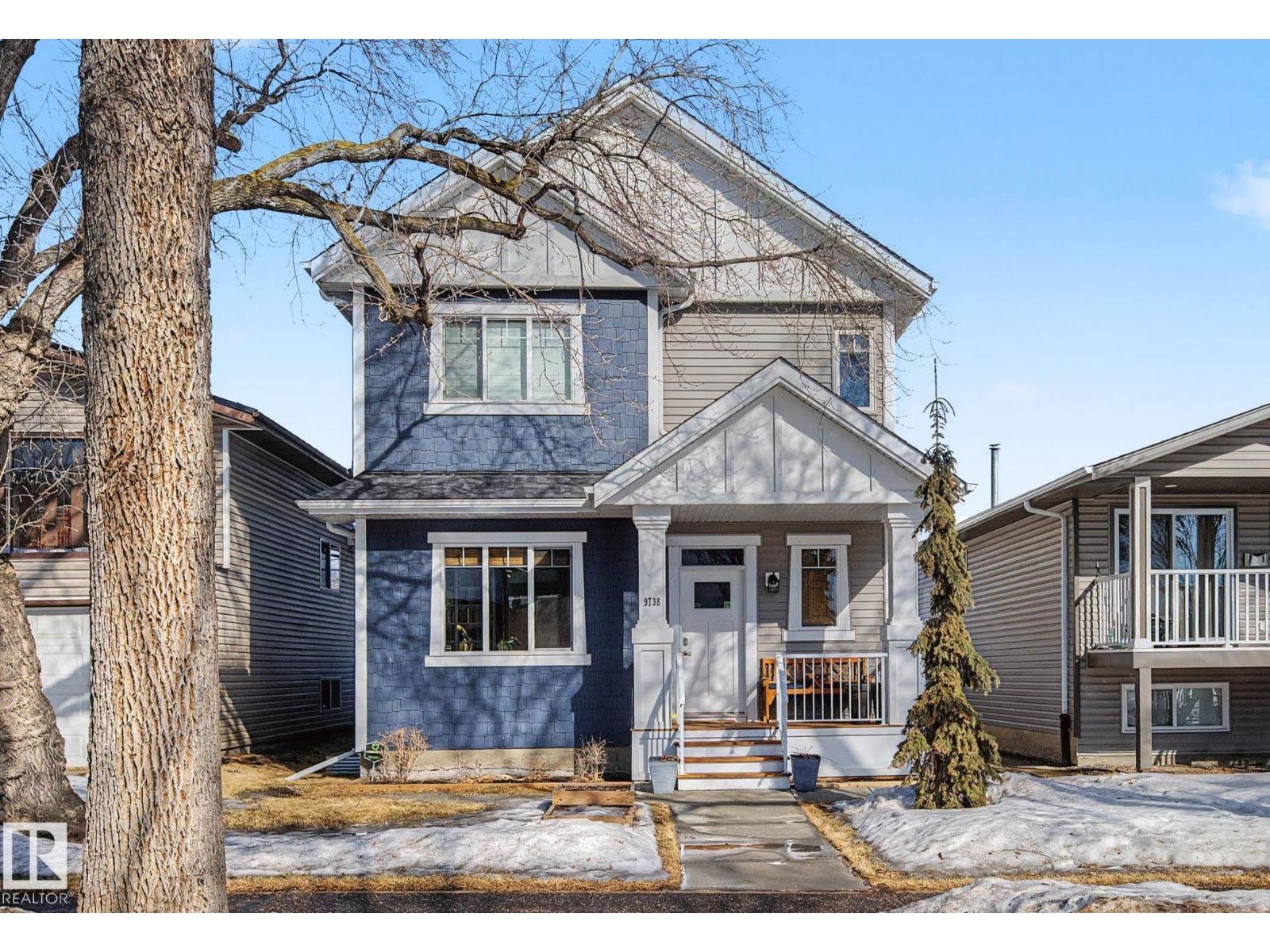 9738 75 Avenue NW, Edmonton, AB, T6E1H8