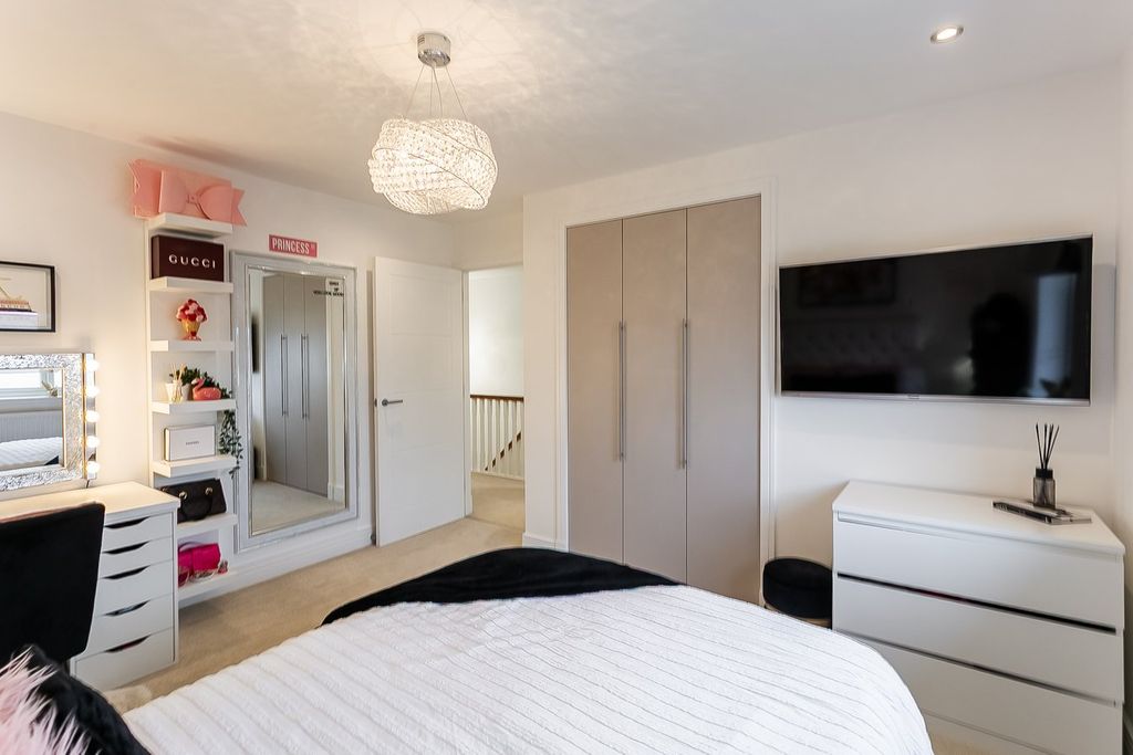 Additional image 23 of 5 bed detached house for saleBen Avon Drive, East Calder, Livingston EH53