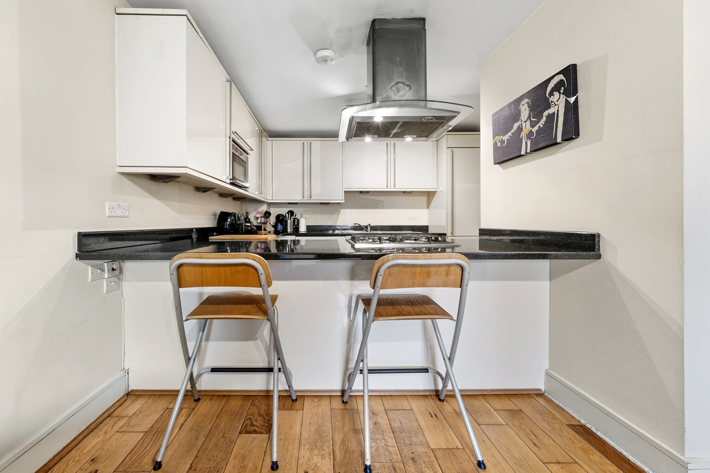 1 Bed Flat, Meridian Court, SE15, N1 7GU