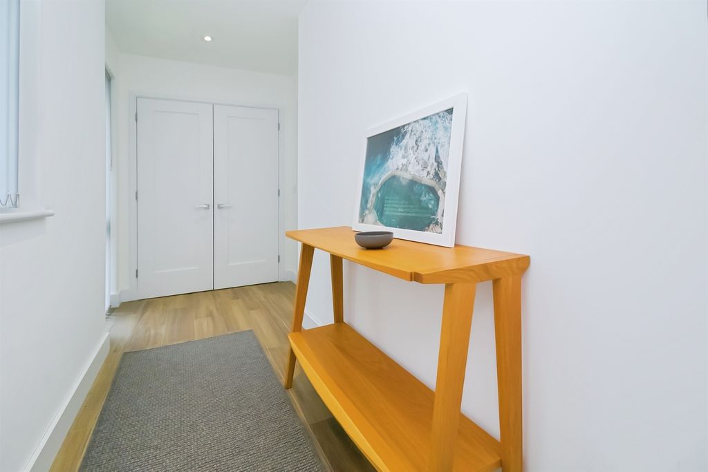 Additional image 15 of 2 bed flat for saleSlon Lane, Ogmore-By-Sea, Vale Of Glamorgan CF32