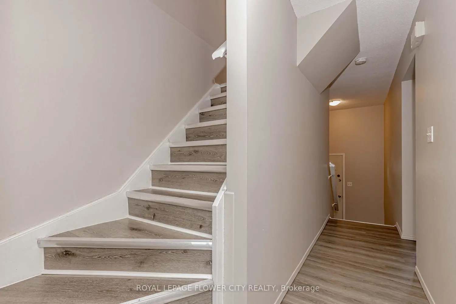 Additional image 18 of 195 Denistoun Street 188