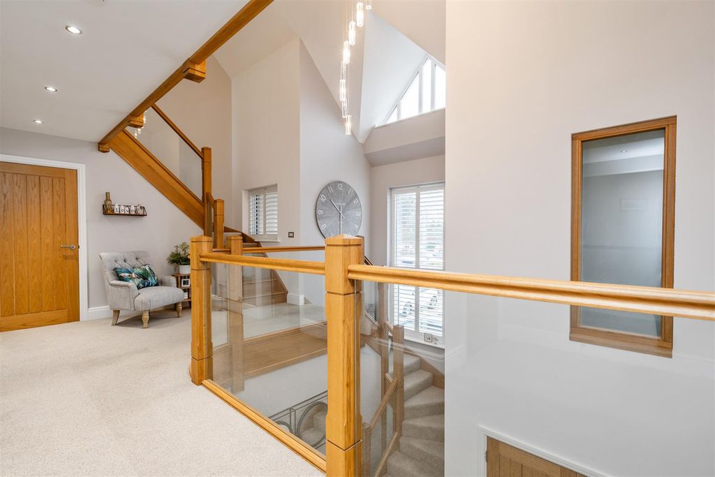 Additional image 12 of 7 bed detached house for saleWhitefields Road, Solihull B91