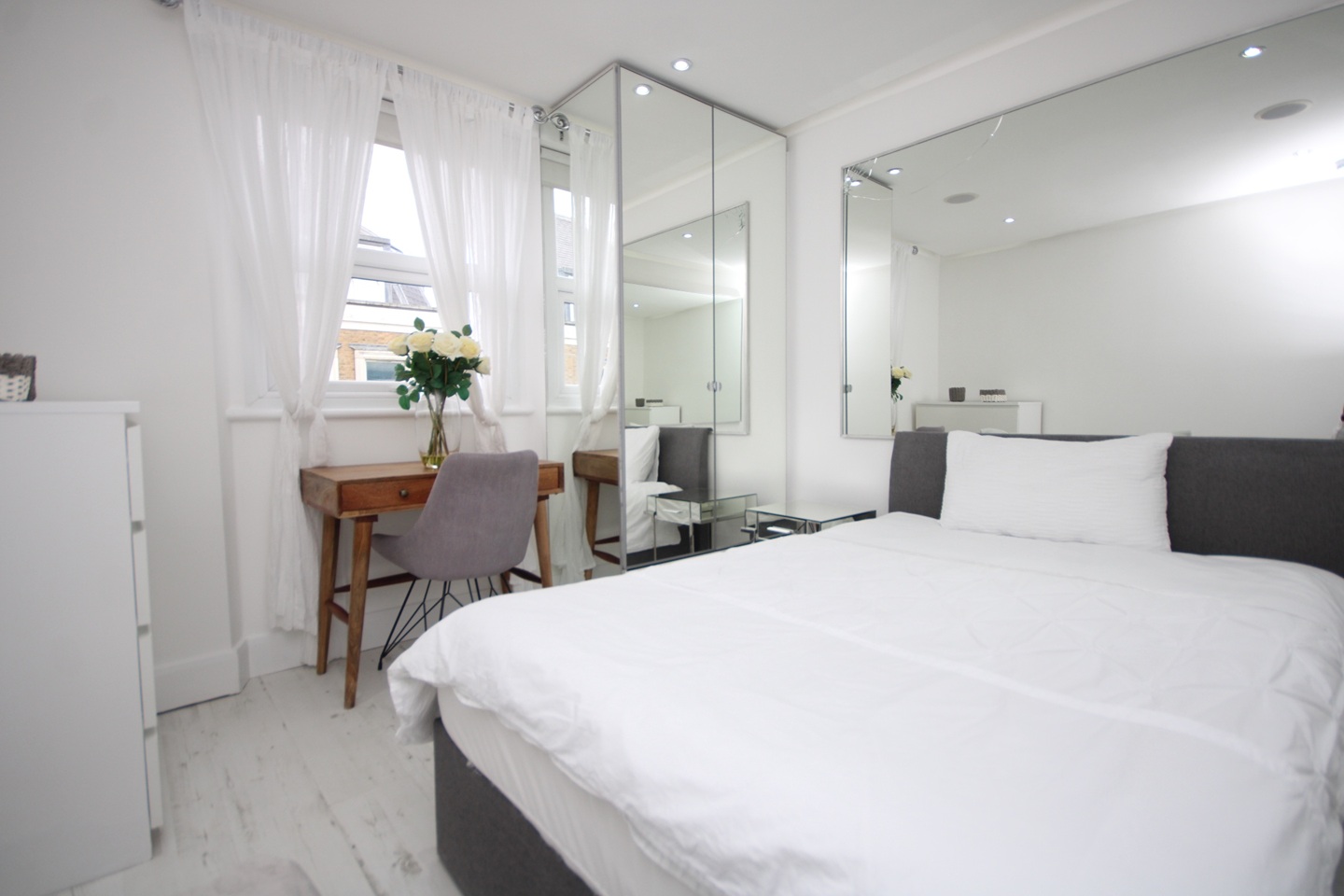 Room in a Shared Flat, Westbourne Grove, W2, N1 7GU