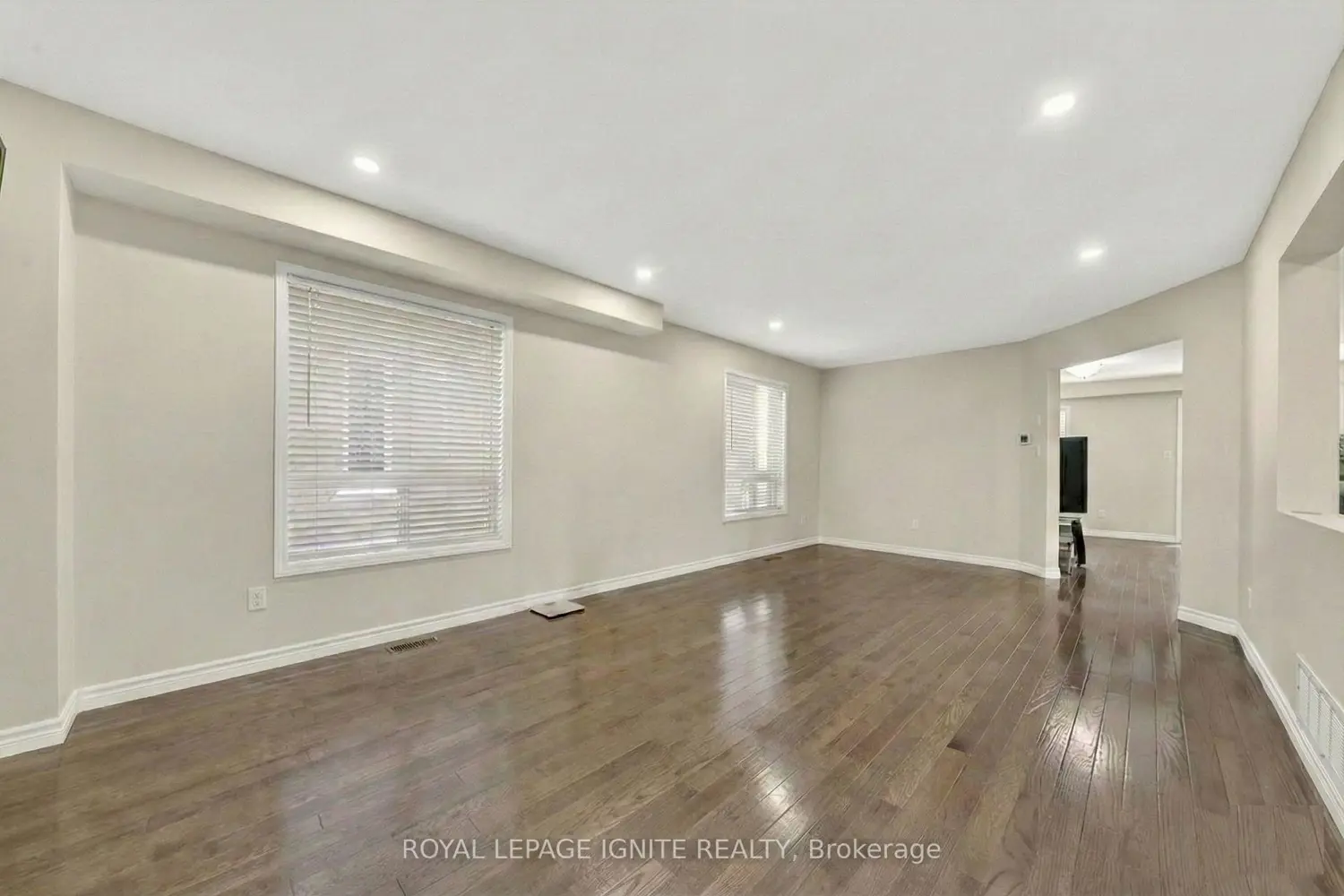 215 Drummond Drive photo 4