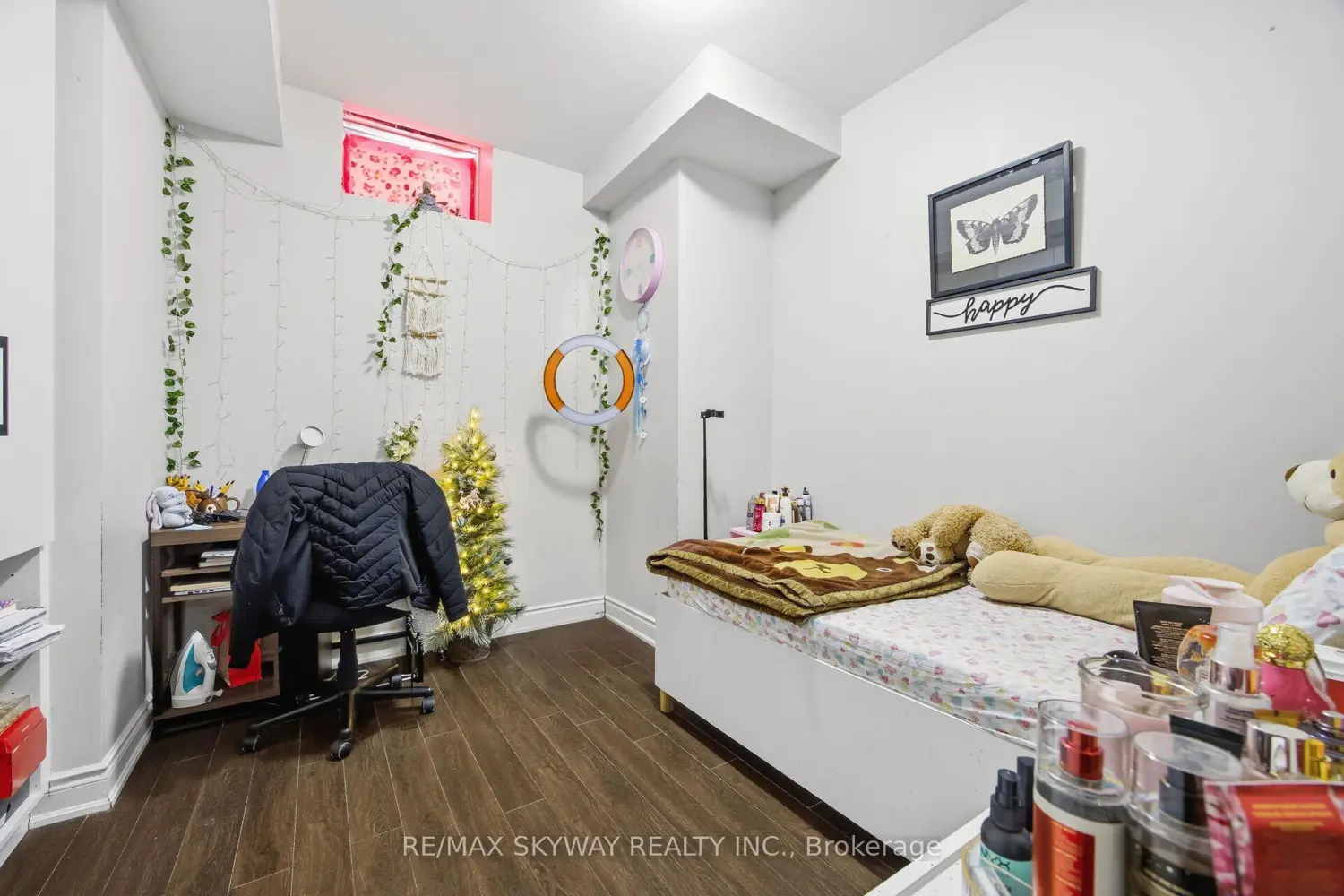 Additional image 13 of 22 Tamworth Court