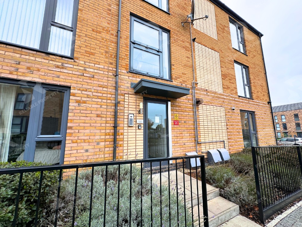 2 Bed Flat, Stratford House Road, B5, N1 7GU