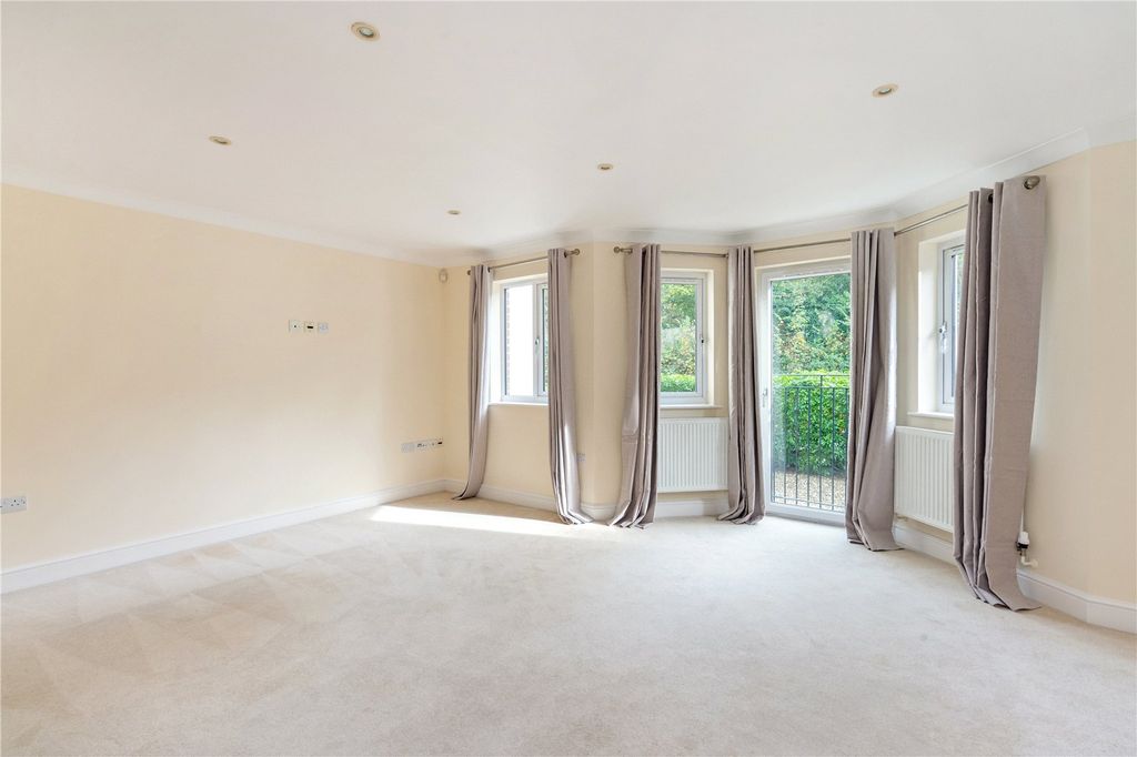 Additional image 3 of 12 bed flat for saleLondon Road, Pulborough, West Sussex RH20