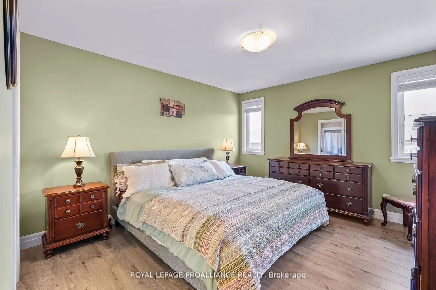 Additional image 8 of 25 Cedar Park Crescent