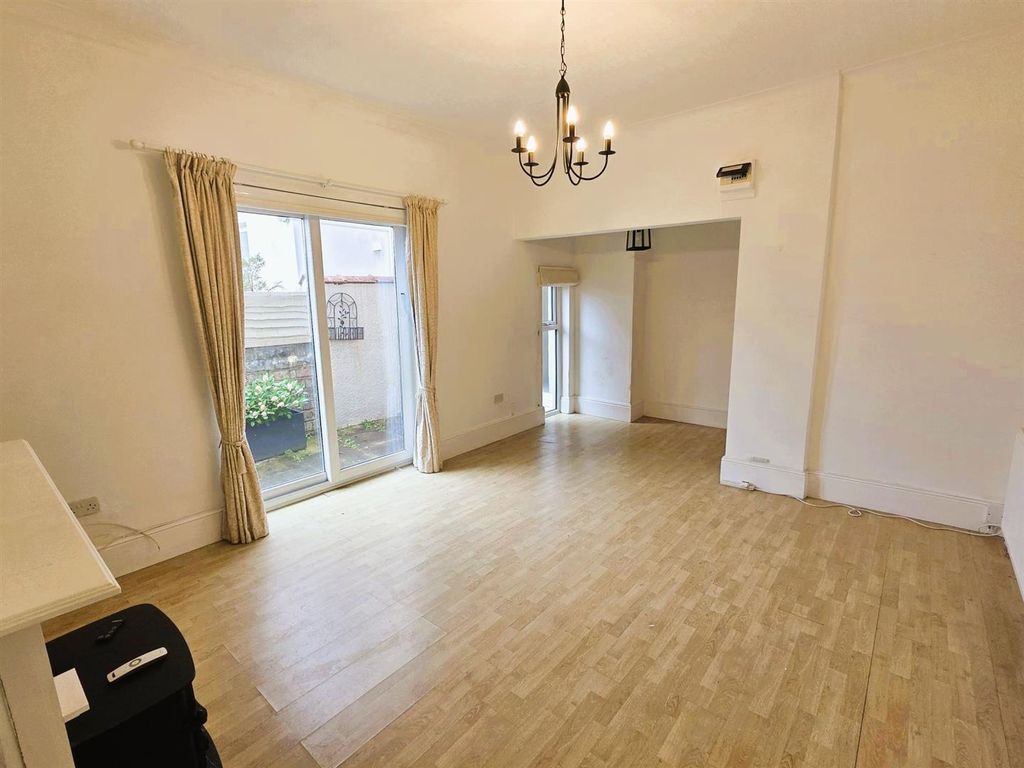 Additional image 4 of 2 bed flat for saleNew Road, Llanelli SA15