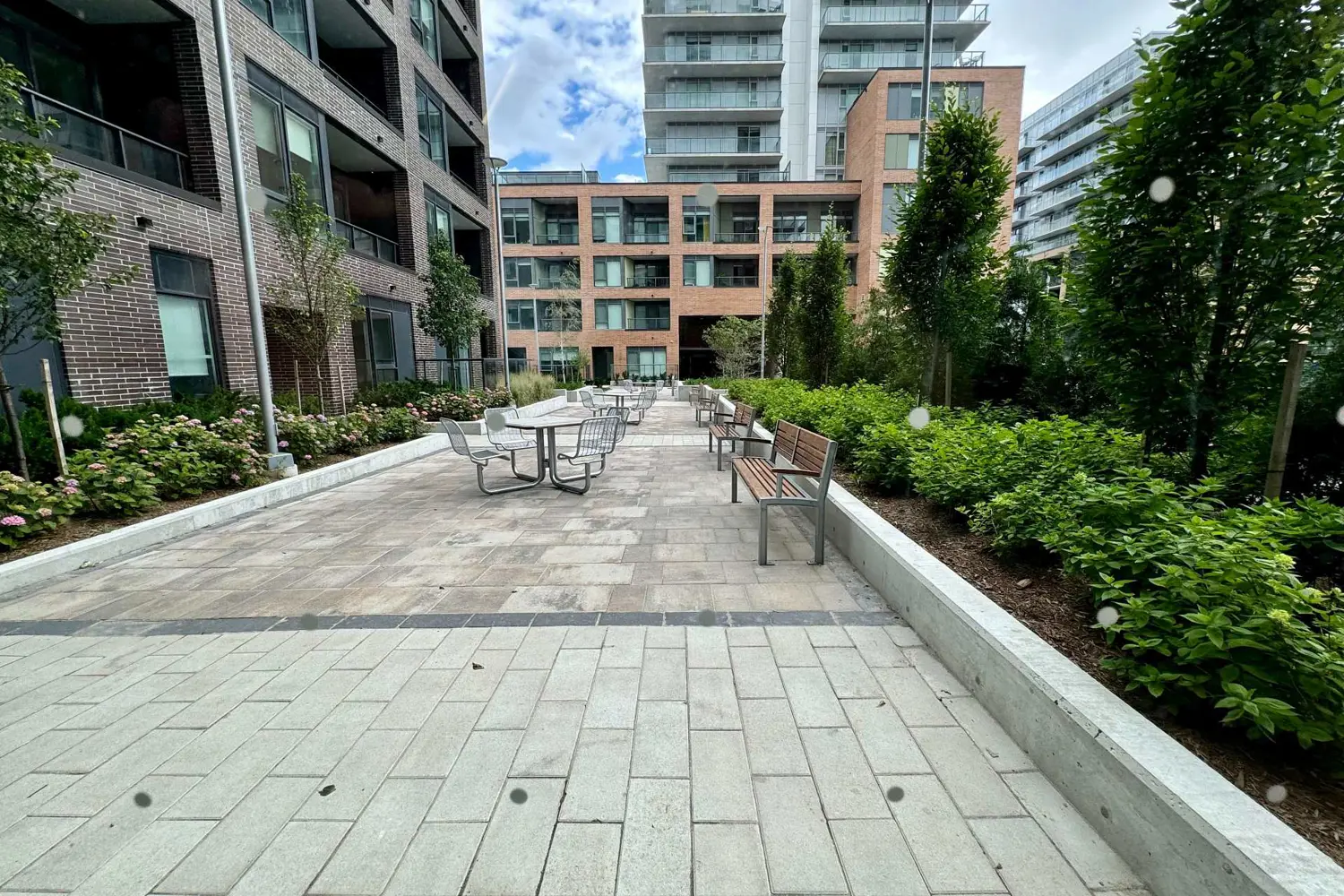 Additional image 12 of 185 Deerfield Road 018