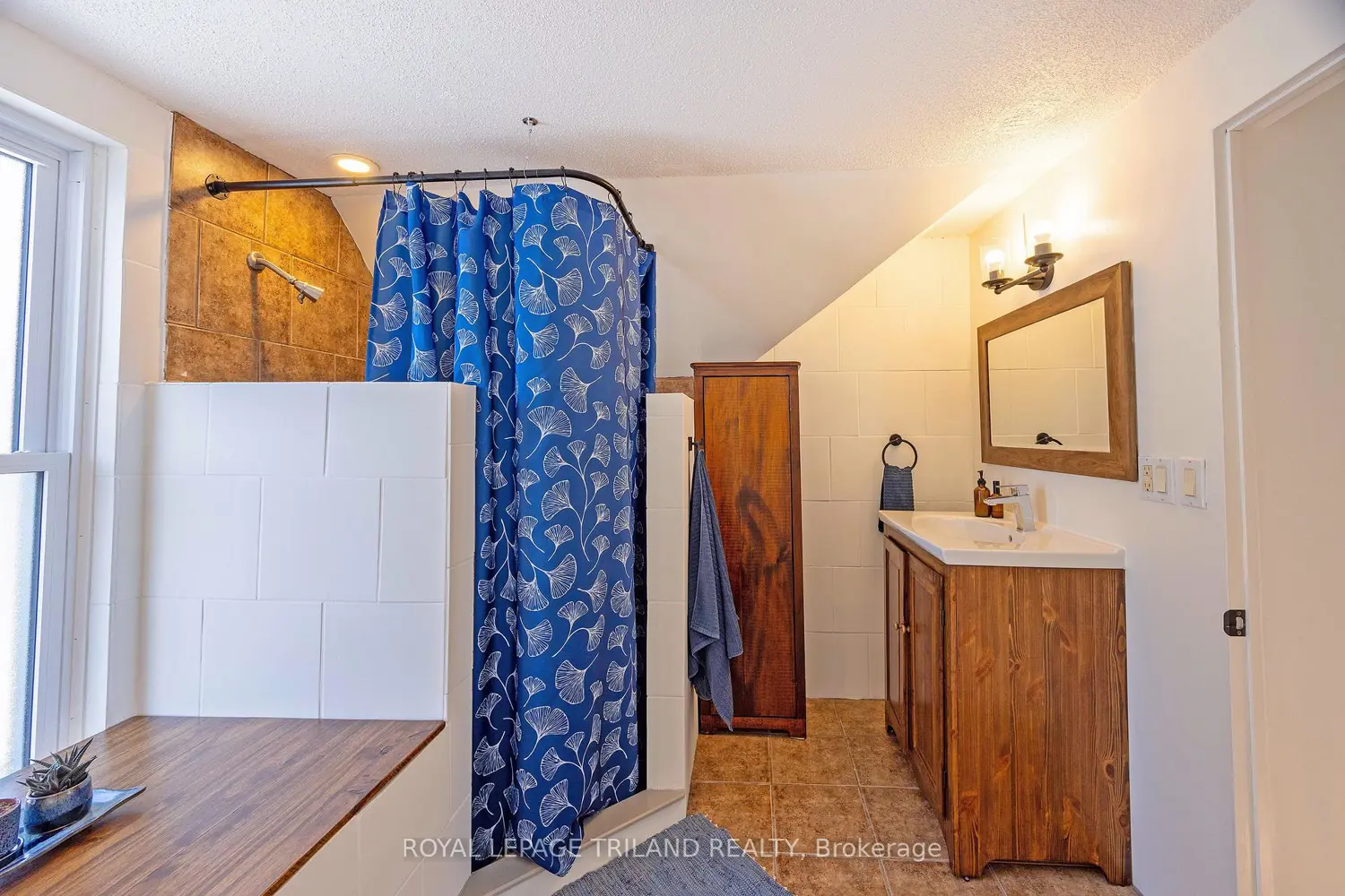 Additional image 14 of 197 Main Street