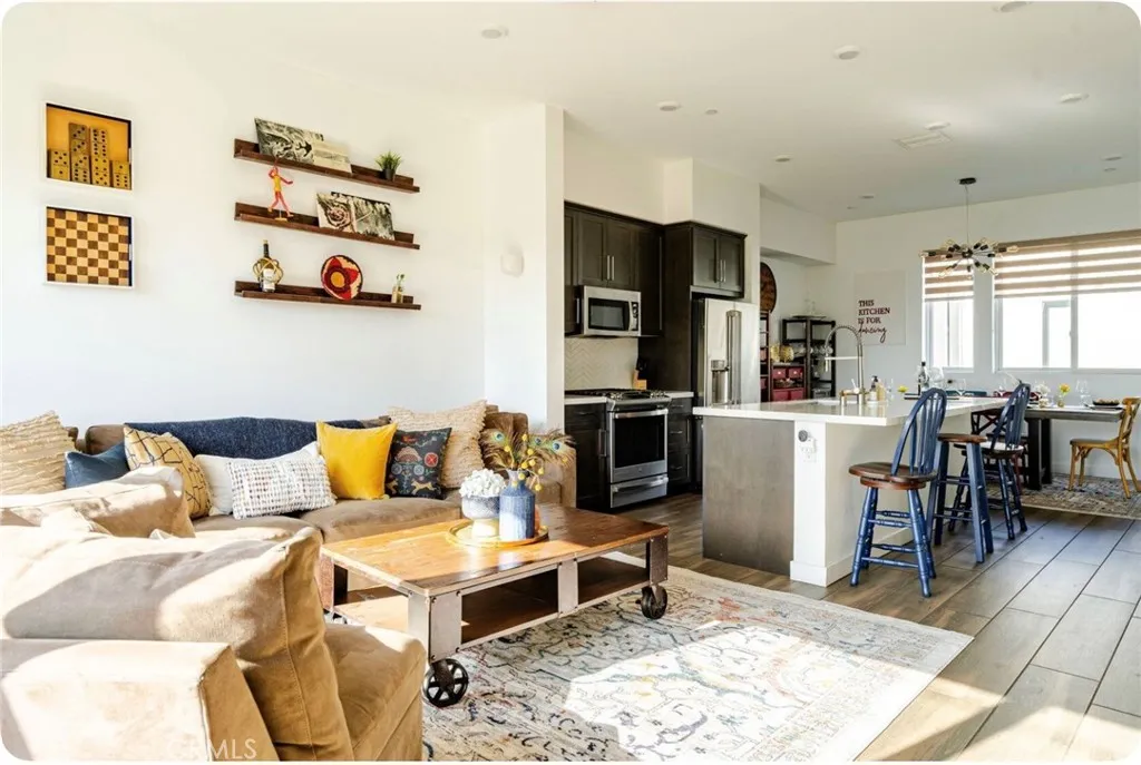 Additional image 40 of 285 Dockside Ln, San Pedro, CA 90731