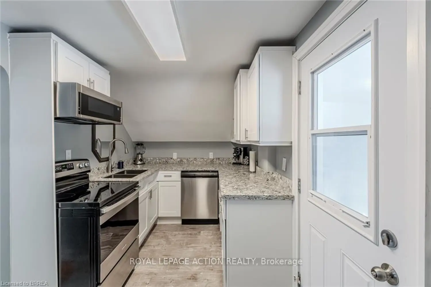 Additional image 12 of 42 East 31St Street