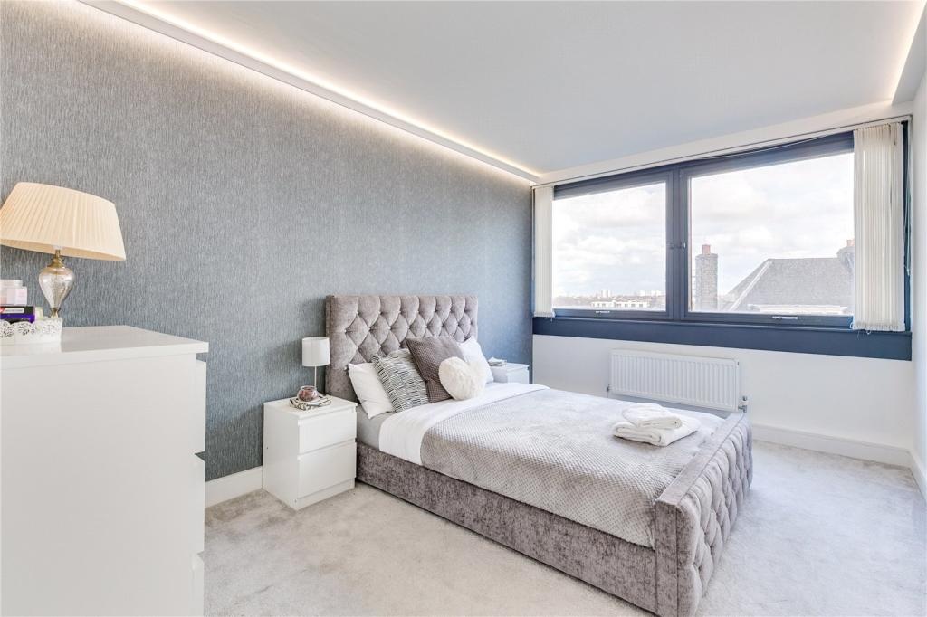 Additional image 8 of 3 Bed Flat, Penge House, SW11, N1 7GU