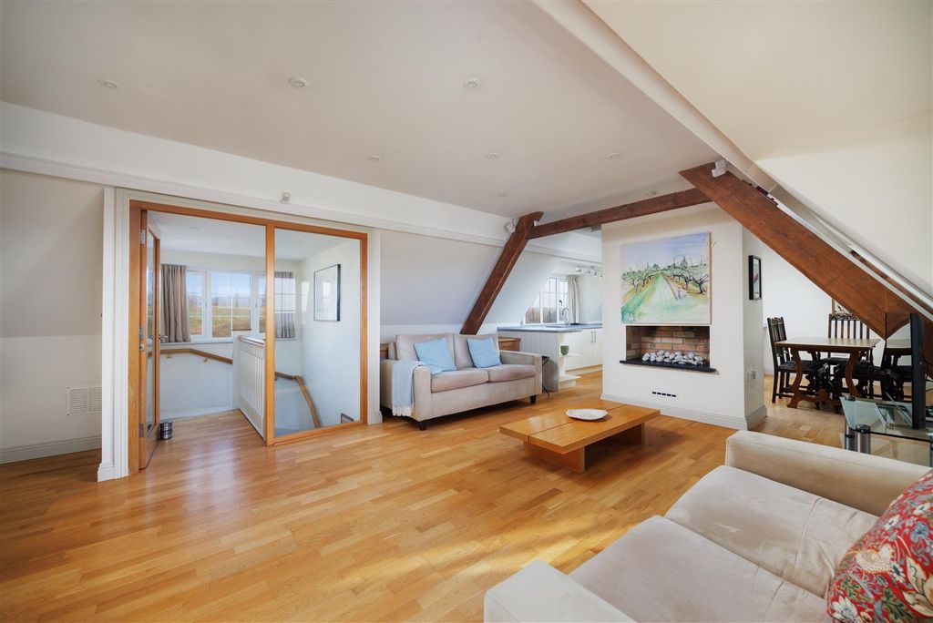 Additional image 5 of 3 bed flat for saleTreyarnon Bay, Padstow PL28
