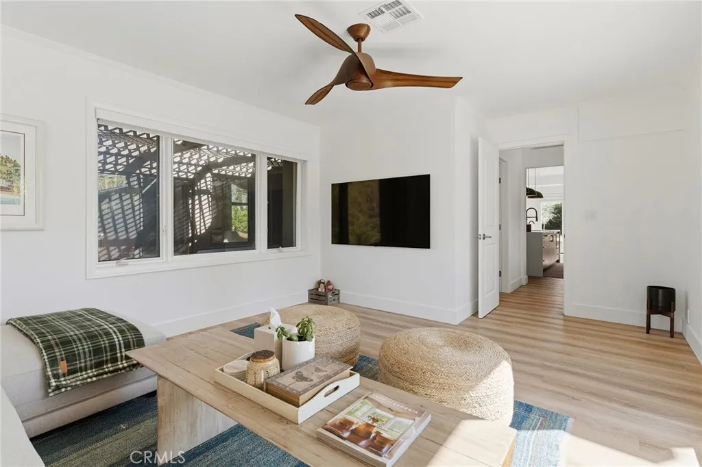 Additional image 87 of 23139 Erwin Street, Woodland Hills, CA 91367