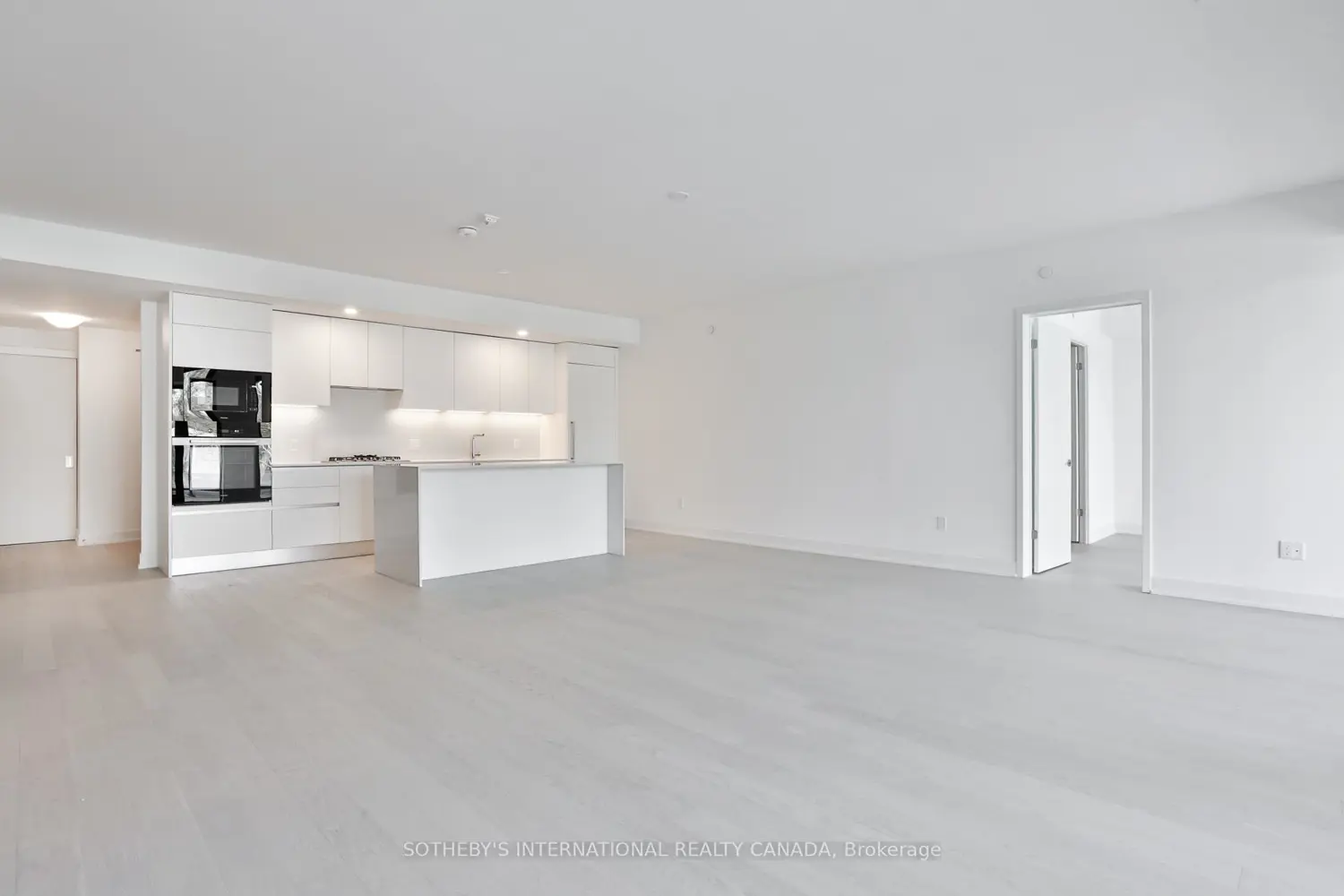 Additional image 10 of 200 Keewatin Avenue 311
