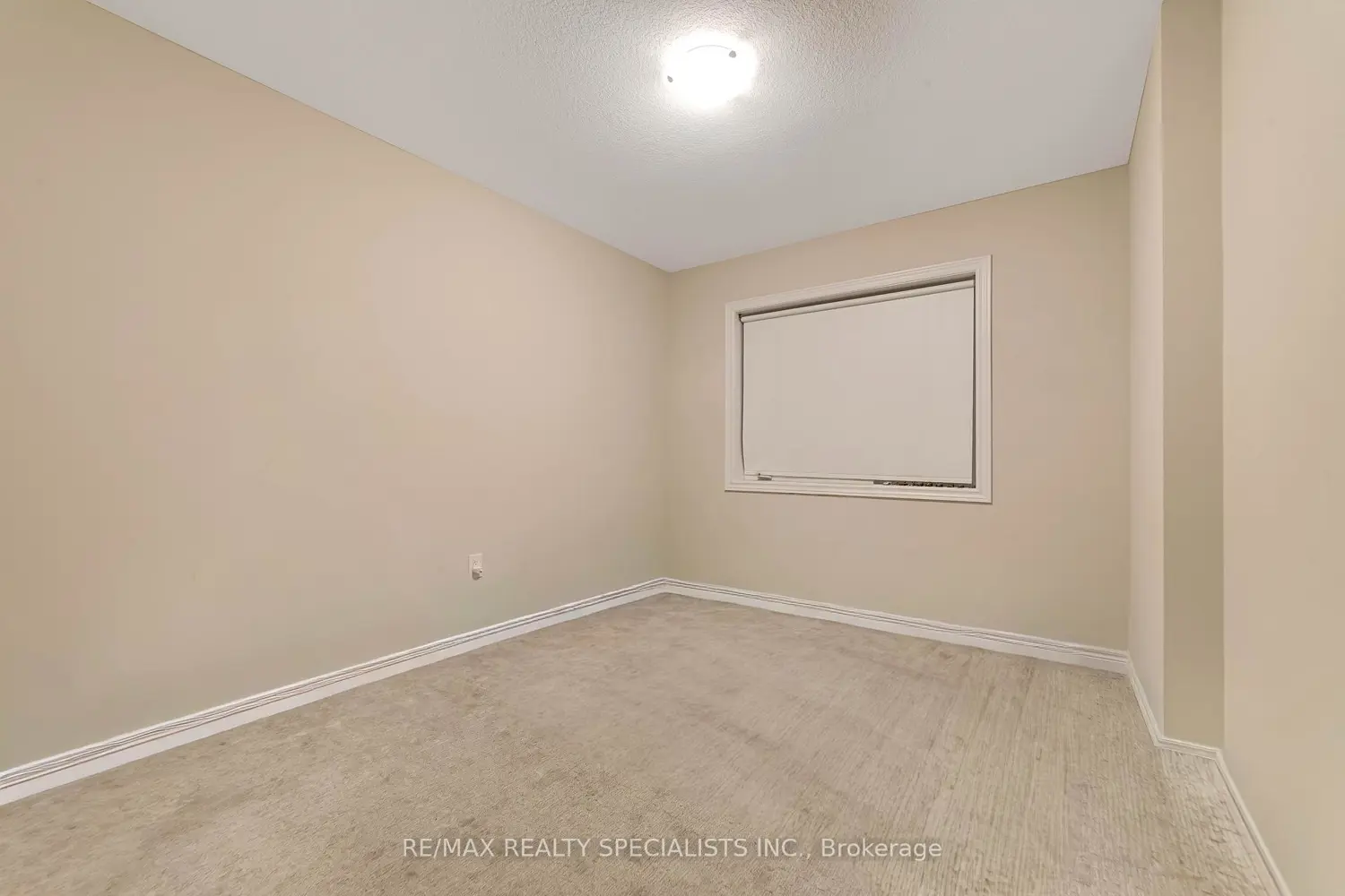 Additional image 13 of 100 Hollywood Court 53