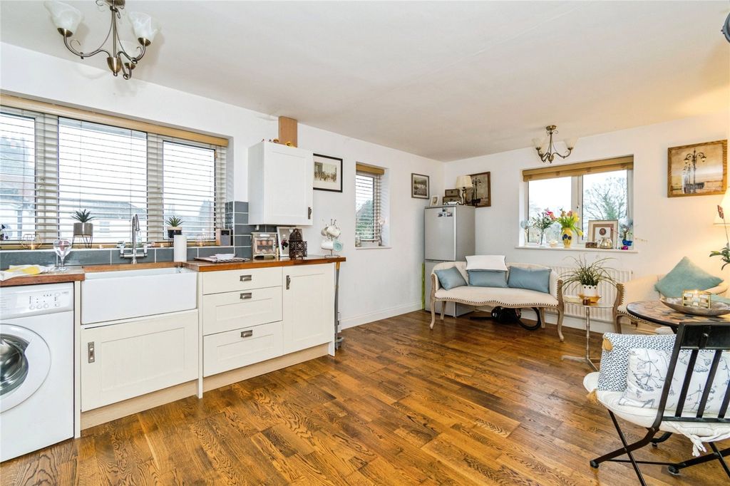 Additional image 11 of 4 bed flat for saleSt. Denys Road, Southampton, Hampshire SO17