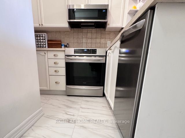Additional image 6 of 38 Fontenay Court, Toronto, ON, M9A 5H5