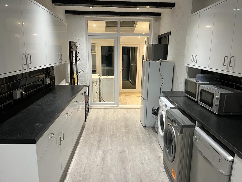 Additional image 6 of Room in a Shared House, Sunset Road, SE5, N1 7GU