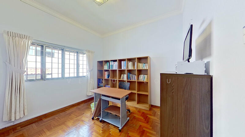 Additional image 11 of Jalan Tari Piring