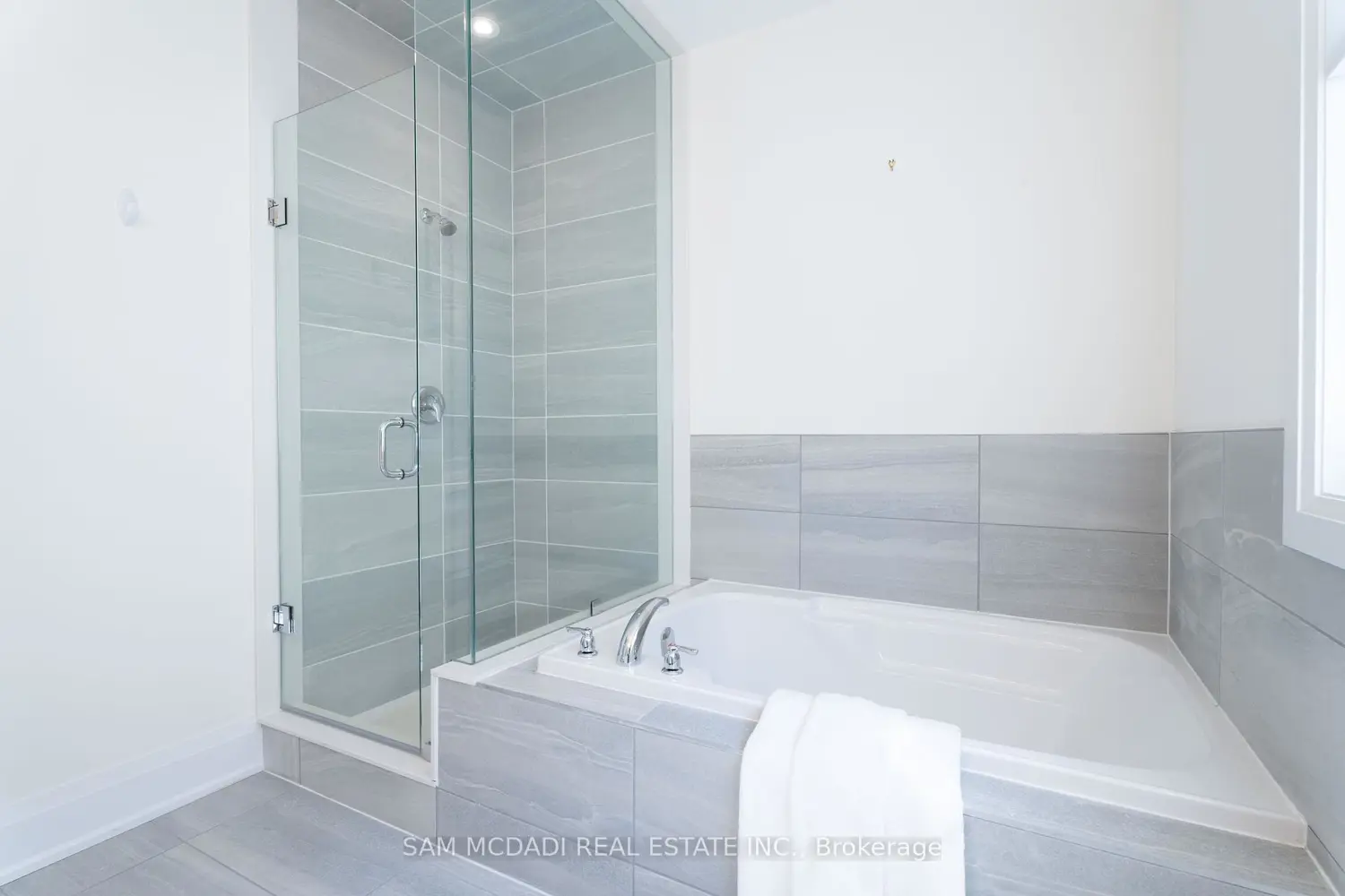 Additional image 18 of 1949 Barbertown Road