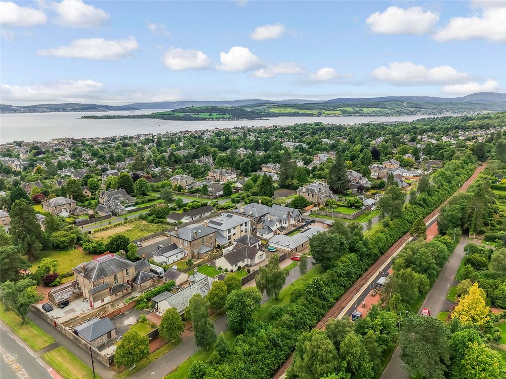 Additional image 26 of 2 bed flat for saleColquhoun Street, Helensburgh G84