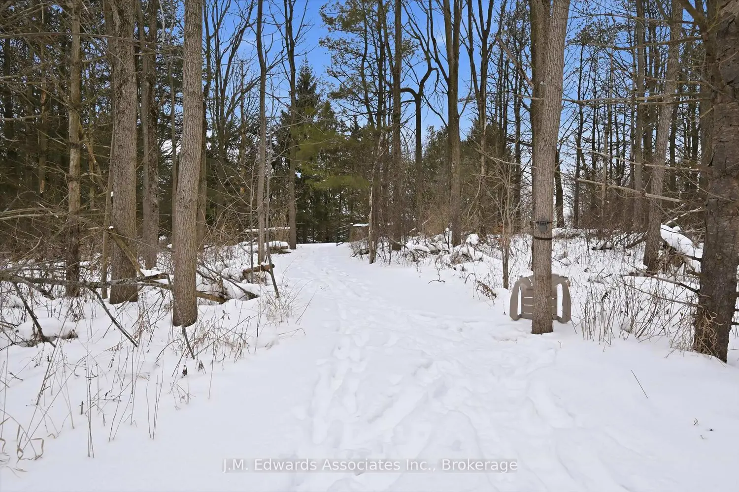 Additional image 19 of 5882 Canborough Road