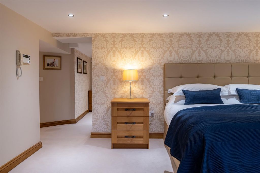 Additional image 27 of 5 bed semi-detached house for saleSloade Lane, Ridgeway, Sheffield S12