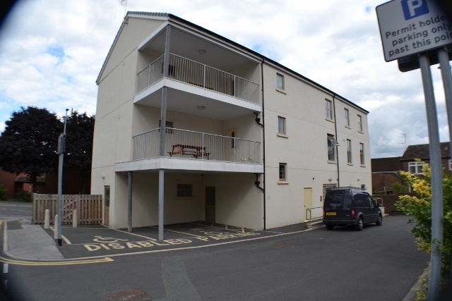 Additional image 2 of 4 Bed Flat, Woodhouse St, LS6, N1 7GU