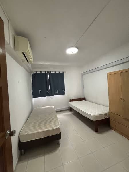 Additional image 3 of 205 Yishun Street 21