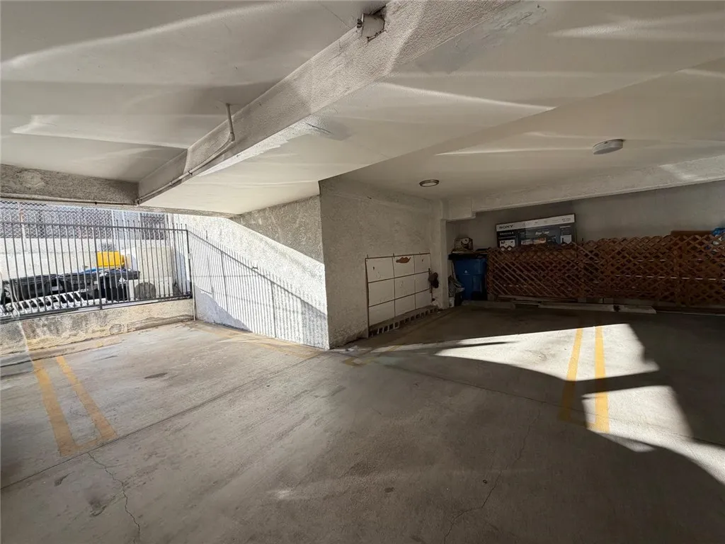 Additional image 21 of 911 N Beaudry Avenue Unit E, Los Angeles, CA 90012