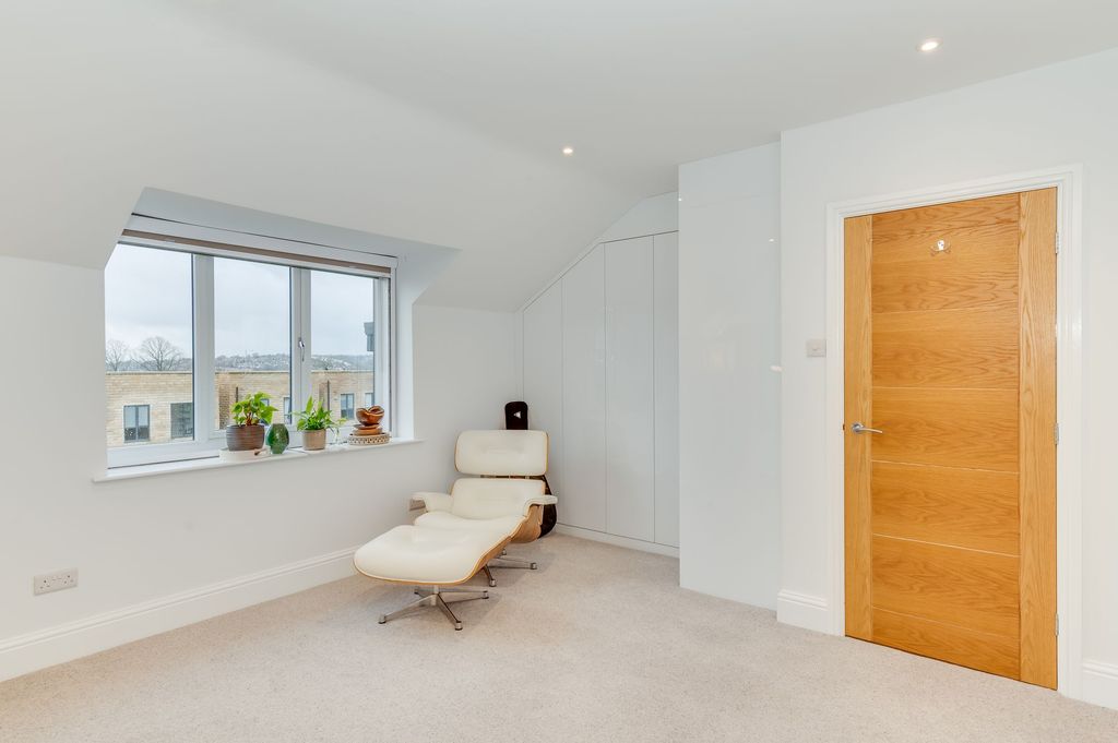Additional image 27 of 4 bed detached house for saleManchester Road, Crosspool S10
