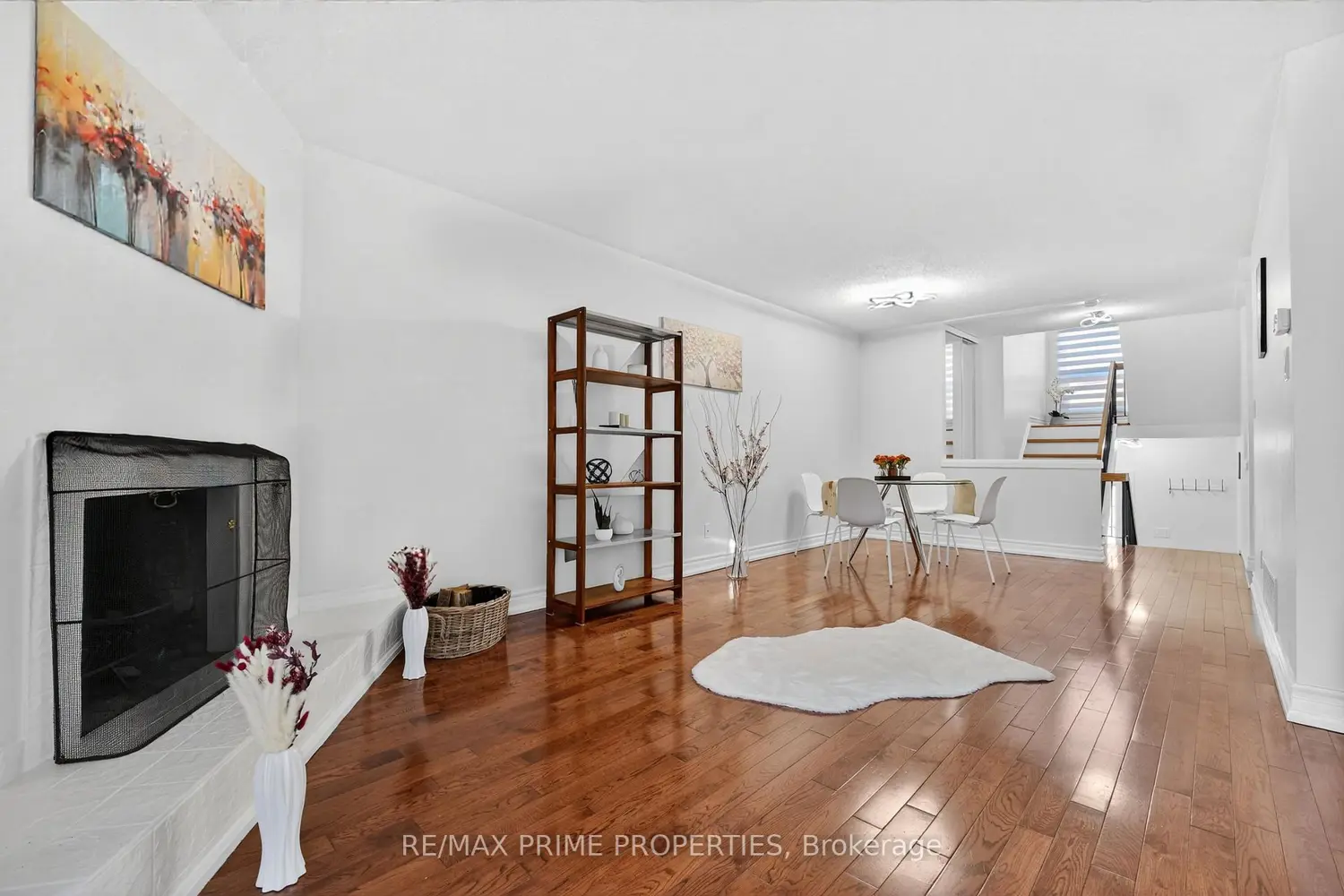 90 Maris Shep Way photo 2