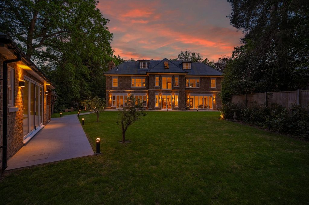 Additional image 20 of 6 bed detached house for saleHorsegate Ride, Ascot, Berkshire SL5