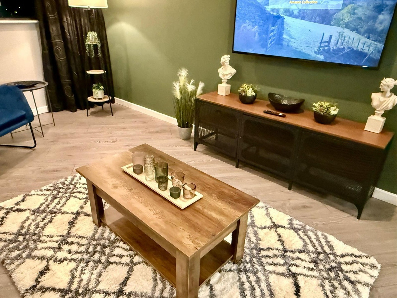 Additional image 3 of 2 Bed Flat, Bridgewater Place, LS11, N1 7GU